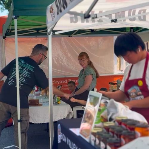 Making Space for Connection: How the Hillhurst Sunnyside Farmers’ Market Supports Heart Home Network